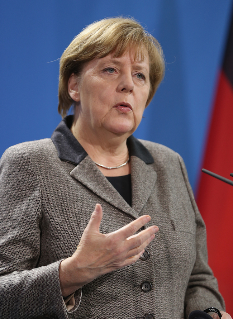 Merkel’den  idlip sığınmacı açıklaması