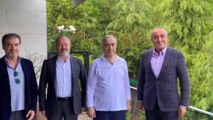 Mustafa Cengiz Kanser Tedavisi Mi Görüyor?